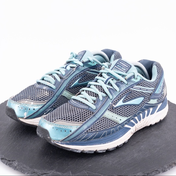brooks dyad 7 blue
